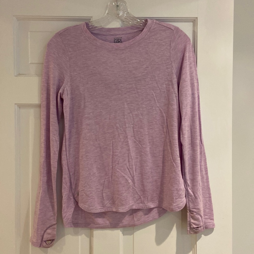 Athleta Girl long sleeve T/open on back L/12